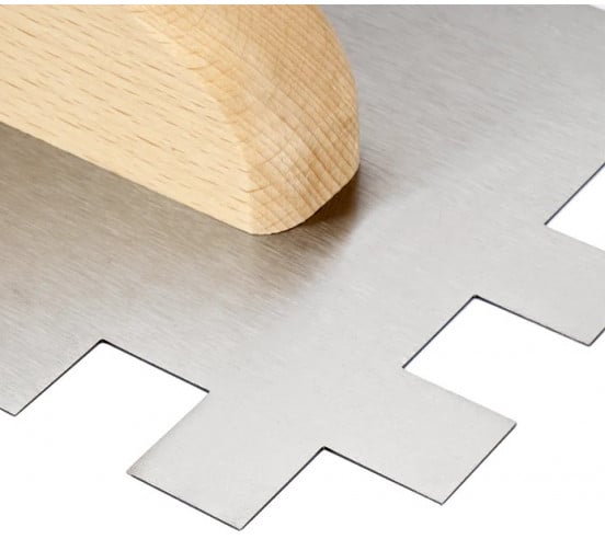 Peigne en acier denture carré 20 x 20mm en bois 48cm BELLOTA - 4