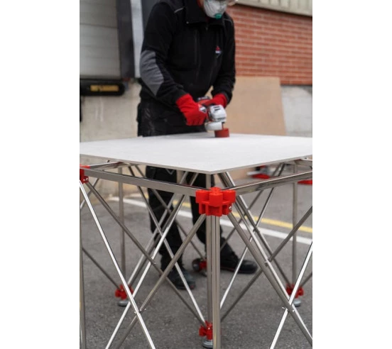 Table de travail rétractable Worktable RUBI - 15