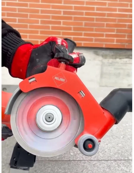 Guide de coupe 90° pour meuleuse Master RUBI - 2