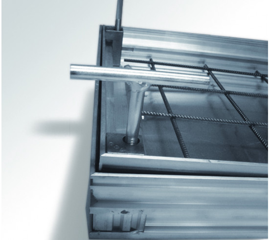 Couvercle à carreler  Alucover passage véhicule M125 ACO - 11