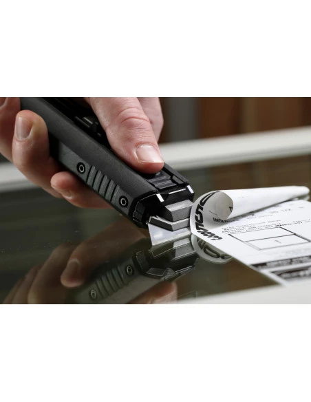 Cutter grattoir 2 en 1 5 lames TB-H4S5-01 TOUGHBUILT - 9