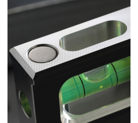 Niveau à bulle magnétique Torpedo 23cm TB-H2-L-M23T-M TOUGHBUILT - 3