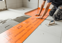 Nattes d'étanchéité sous Carrelage : L'Assurance Anti-Fissures est-elle Indispensable ?